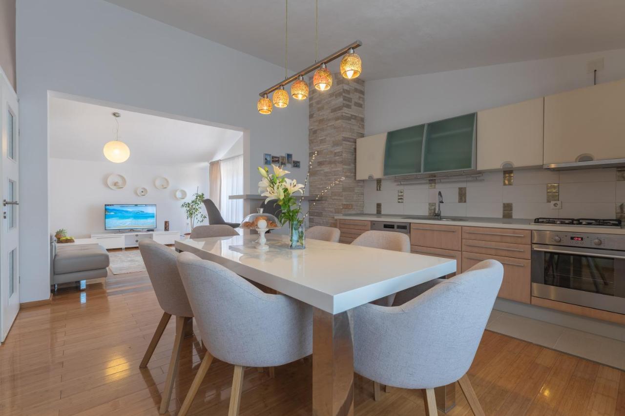 זאדאר Apartments Idassa מראה חיצוני תמונה